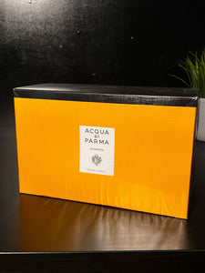 Acqua Di Parma BARBIERE COLLECTION
ESSENTIAL SHAVING KIT